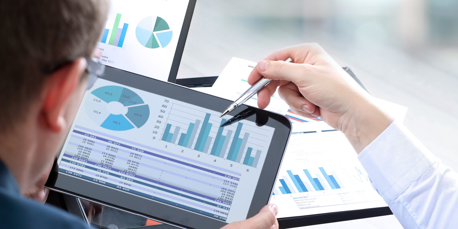 Statistics Analysis and Adaptation Decisions Statistics Analysis and Adaptation Decisions