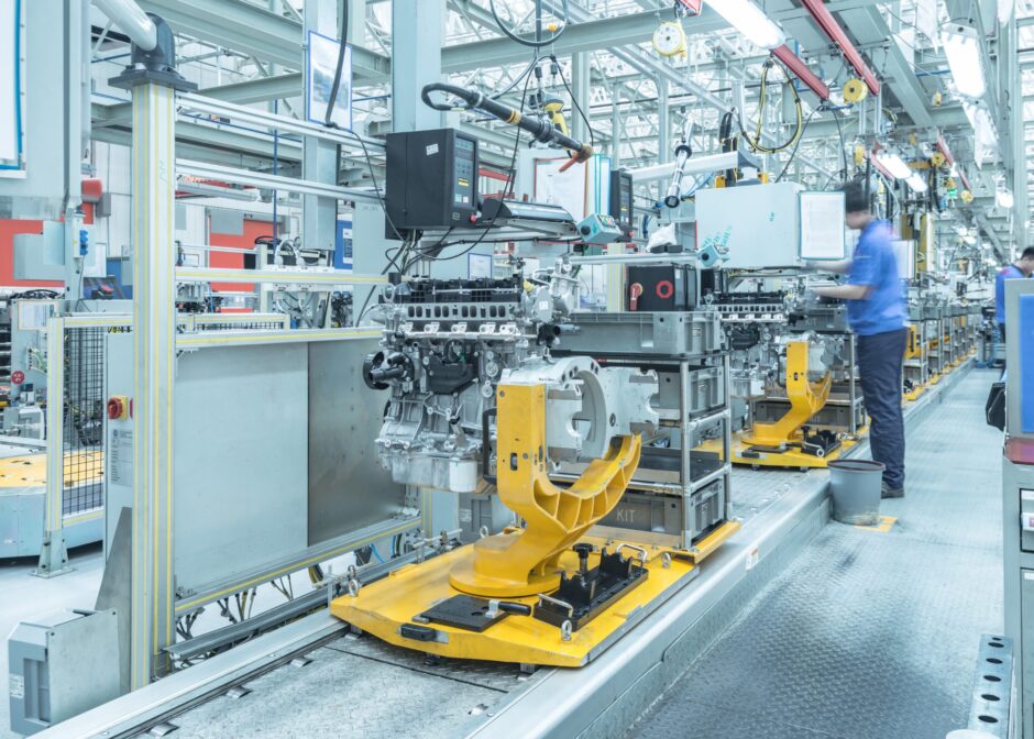 Car Manufacturing Workshop Factory and Machine Simulation Services - Car Manufacturing workshop to be simulated with Visual Components