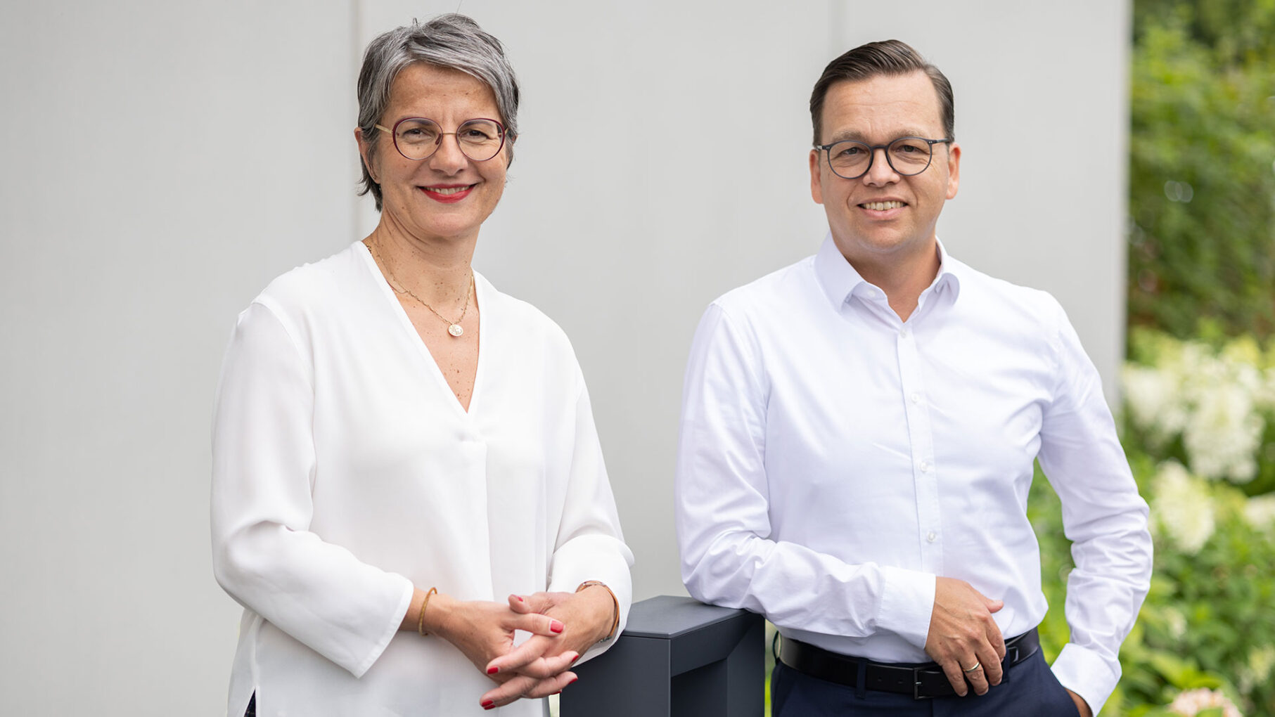 ViManPro Partners - DUALIS IT Manager Heike Wilson & Martin Heinz ViManPro Partners - DUALIS IT Manager Heike Wilson & Martin Heinz